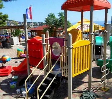 Apartamento Ruzica -stobrec, Near